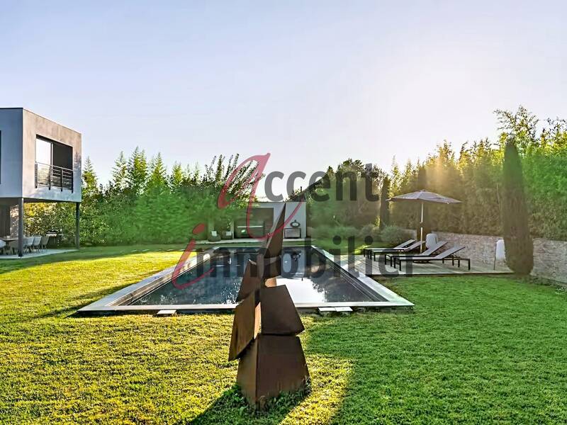 Maison à vendre, 239m², NOVES