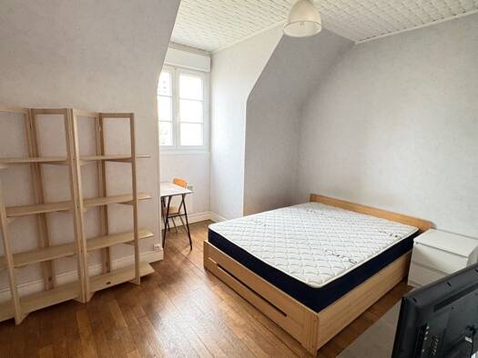 Appartement à vendre 99 000 € 1 pièce 29,24 m² Étage 4/4 Orléans 45000