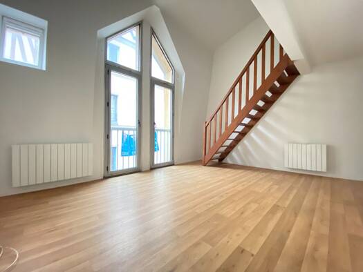 Duplex à louer 550 € 2 pièces 1 chambre 32 m² Étage 2/2 Vieux Marché-Cathédrale Rouen 76000