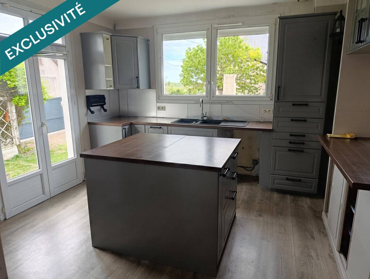 Maison à vendre, 148m², NEUVY LE ROI