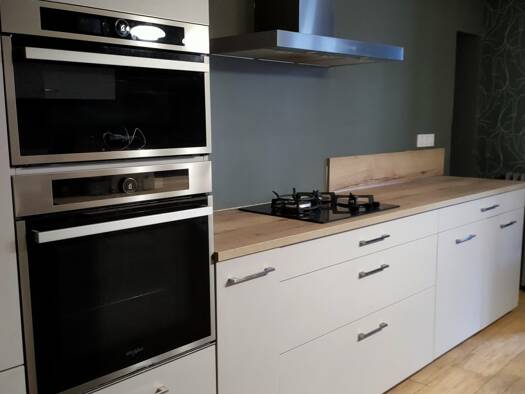 Maison de ville à vendre 129 000 € 8 pièces 4 chambres 165 m² 30 m² de terrain Matha 17160