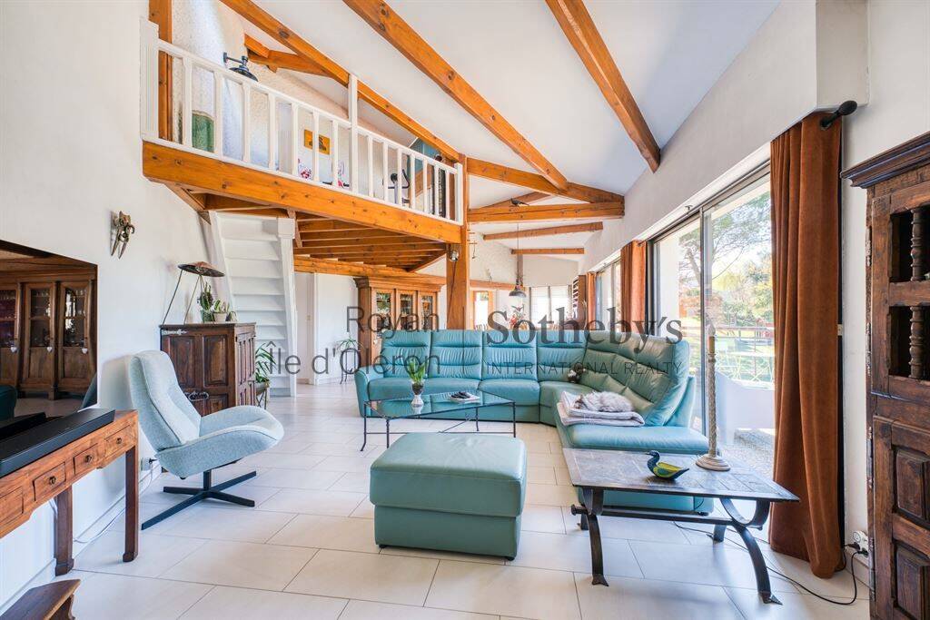 Maison à vendre, 304m², SAINT PALAIS SUR MER