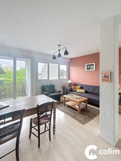 Appartement à louer 685 € 3 pièces 2 chambres 56,7 m² 5ème étage Pau Nord Pau 64000