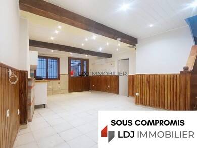 Maison à vendre 89 900 € 4 pièces 3 chambres 100 m² Ria-Sirach 66500
