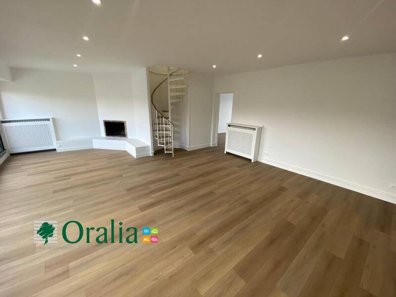 Maison à louer, 104m², PARIS 16E