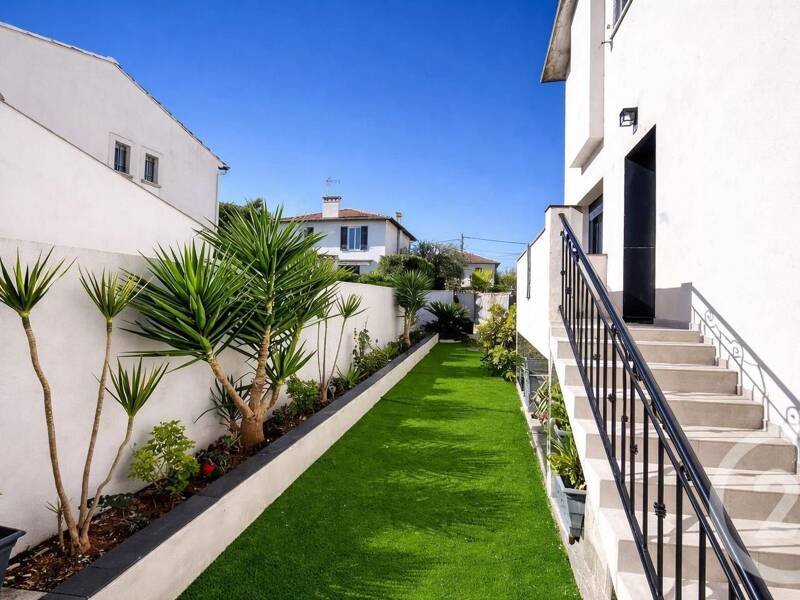 Maison à vendre, 207m², ANTIBES