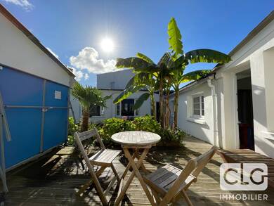 Maison à vendre 492 500 € 11 pièces 9 chambres 240 m² 315 m² de terrain Kerarthur-Le Guerdy Pont l Abbe 29120