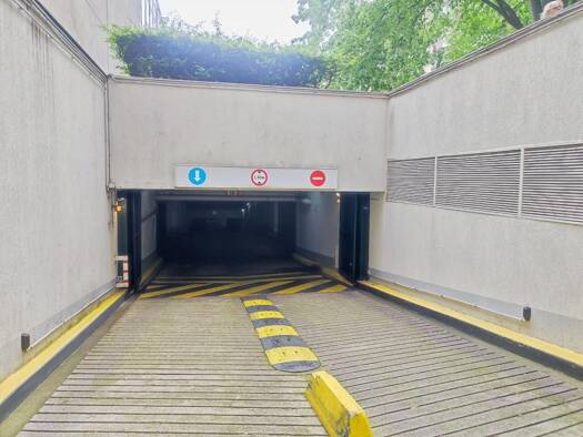 Parking à vendre 22 000 € 10 m² Faubourg du Temple-Hôpital Saint Louis Paris 10ème arrondissement 75010