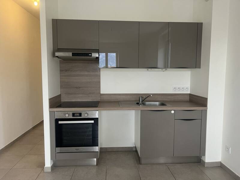 Maison à louer, 53m², CHAPAREILLAN