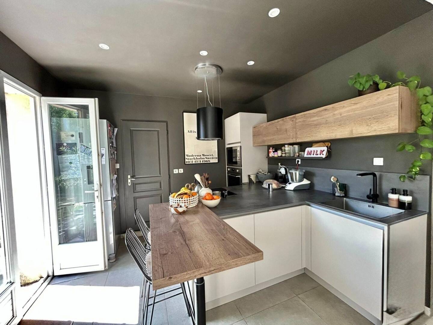 Maison à vendre, 80m², ENTRAIGUES SUR LA SORGUE