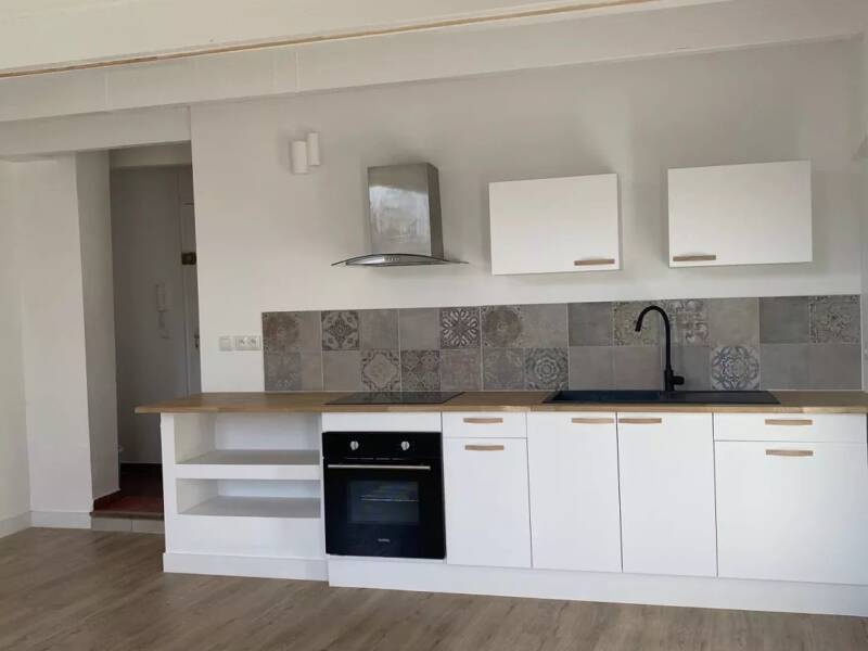 Maison à louer, 0m², SAINT ZACHARIE