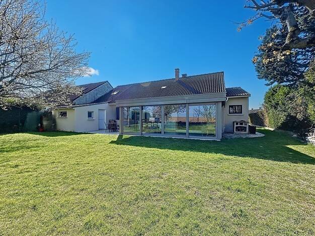 Maison à vendre 358 000 € 6 pièces 4 chambres 129 m² 690 m² de terrain Saint Pathus 77178