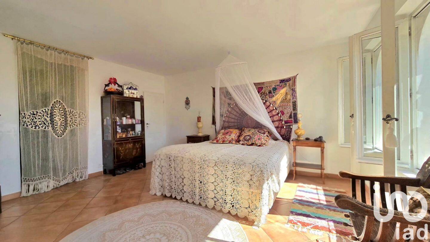 Maison à vendre, 197m², PUGET VILLE