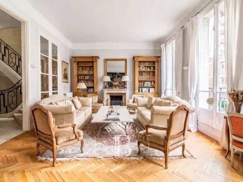 Maison à vendre, 392m², NEUILLY SUR SEINE