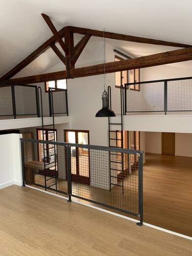 Maison à louer 1 030 € 5 pièces 3 chambres 104 m² disponible à partir du 01/08/2025 Riom 63200