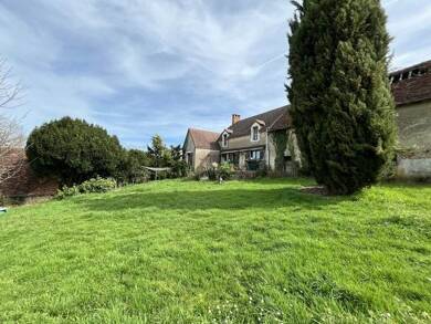 Maison à vendre 140 400 € 6 pièces 3 chambres 144 m² 2 063 m² de terrain Cluis 36340