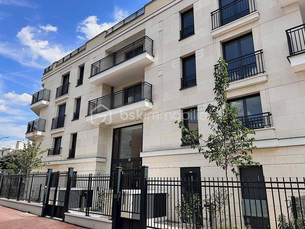 Maison à louer, 64m², SAINT MAUR DES FOSSES