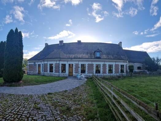 Ferme à vendre 799 000 € 14 pièces 6 chambres 355 m² 6 600 m² de terrain Houchin 62620