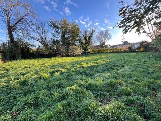 Terrain constructible à vendre 23 882 € 815 m² de terrain Roullet-Saint-Estèphe 16440