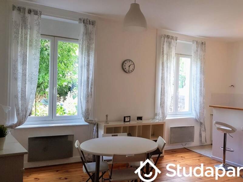 Maison à louer, 30m², SAINT ETIENNE