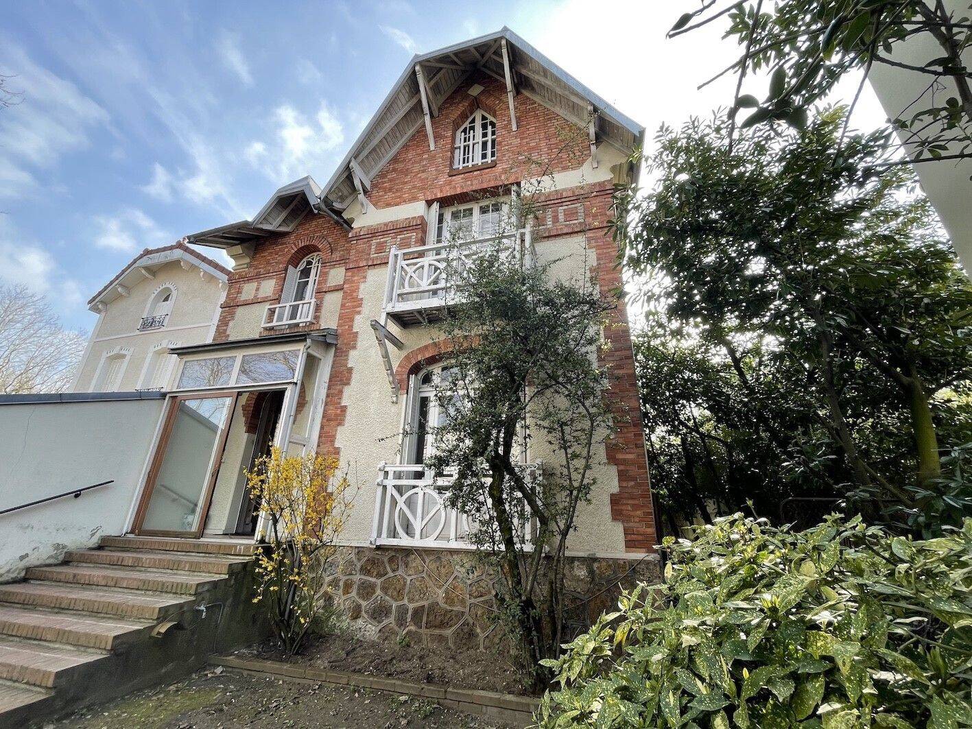 Maison à vendre, 200m², NANTERRE