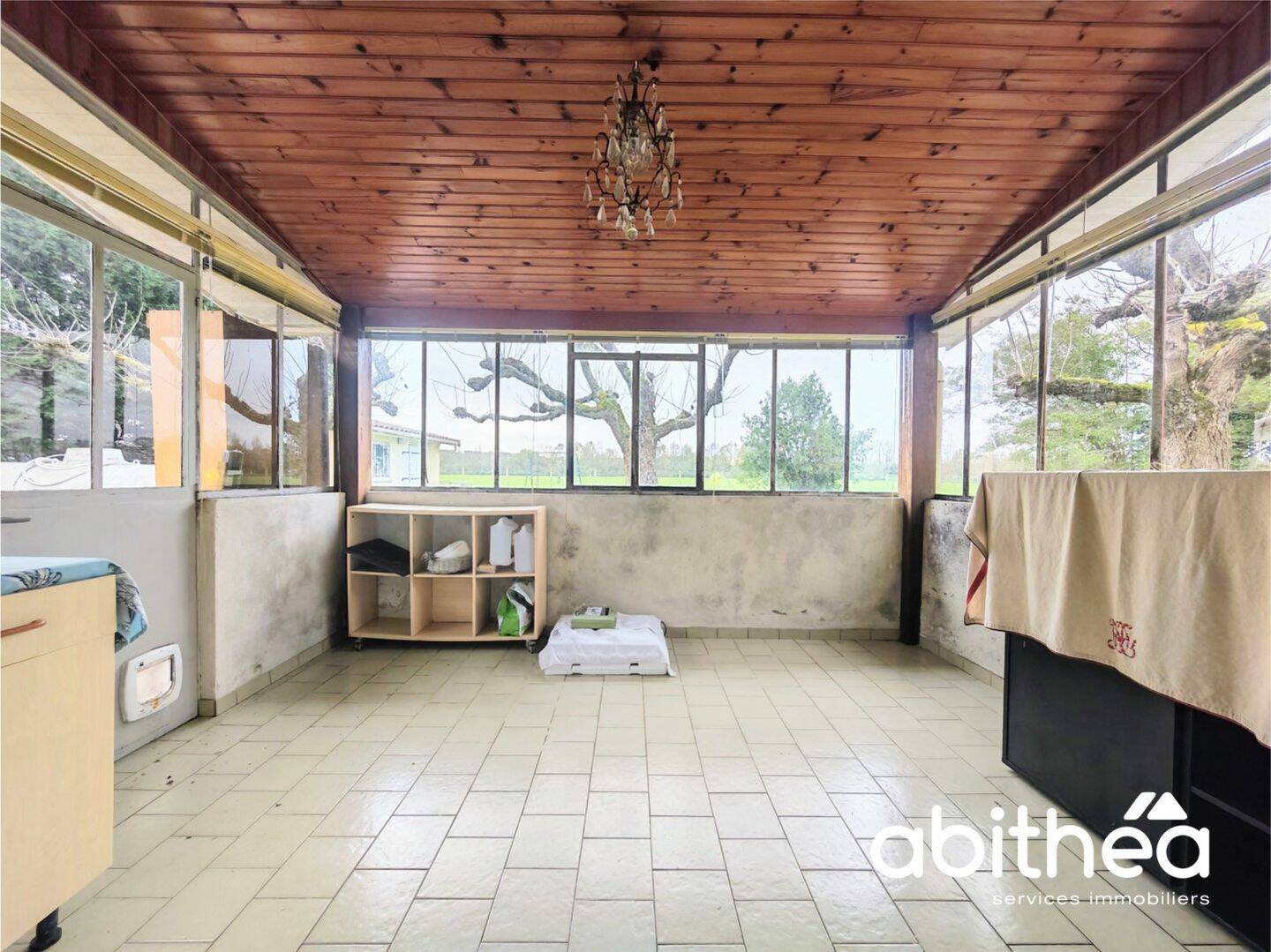 Maison à vendre, 102m², SAINT MEDARD DE GUIZIERES