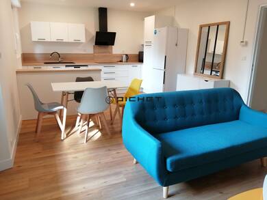 Appartement à vendre 82 000 € 1 pièce 1 chambre 44 m² 4 étages Ma Campagne-Petit Fresquet Angouleme 16000
