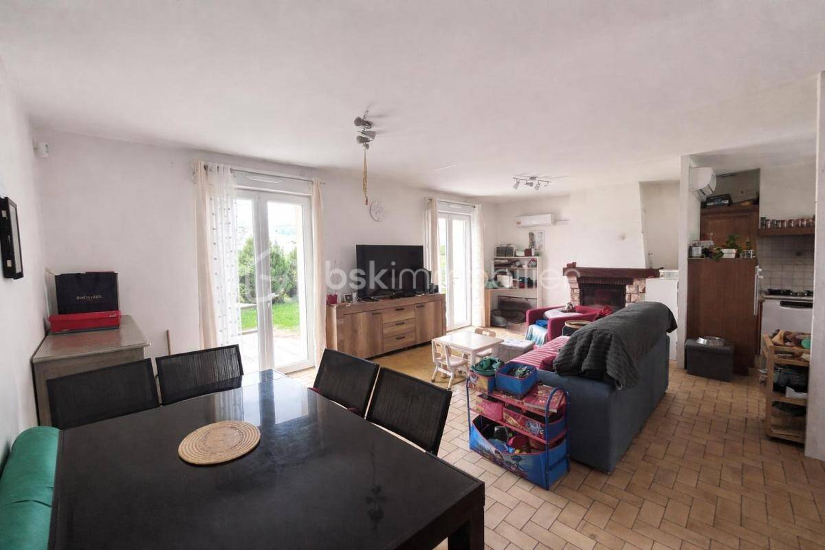 Maison à vendre, 81m², SAINT LAURENT EN GATINES