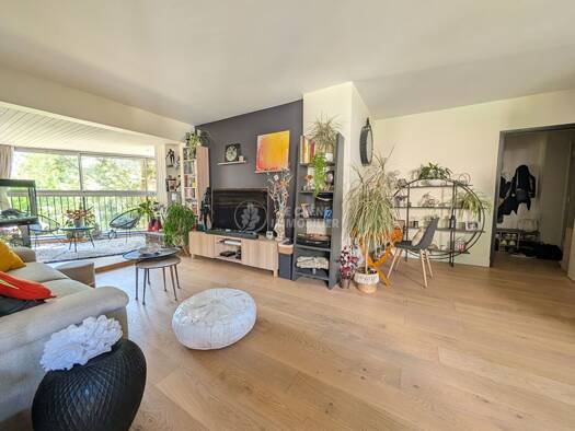 Appartement à vendre 367 000 € 4 pièces 2 chambres 87,91 m² Étage 1/4 La Breche Le Chesnay-Rocquencourt 78150