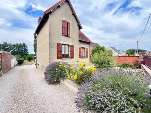 Maison à vendre 201 500 € 3 pièces 2 chambres 80 m² 1 300 m² de terrain Bailly 60170