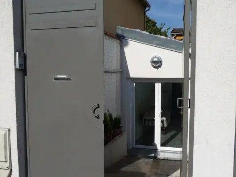 Maison à louer, 17m², NANTERRE