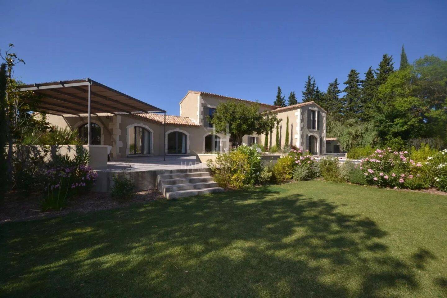 Maison à vendre, 222m², MAUSSANE LES ALPILLES