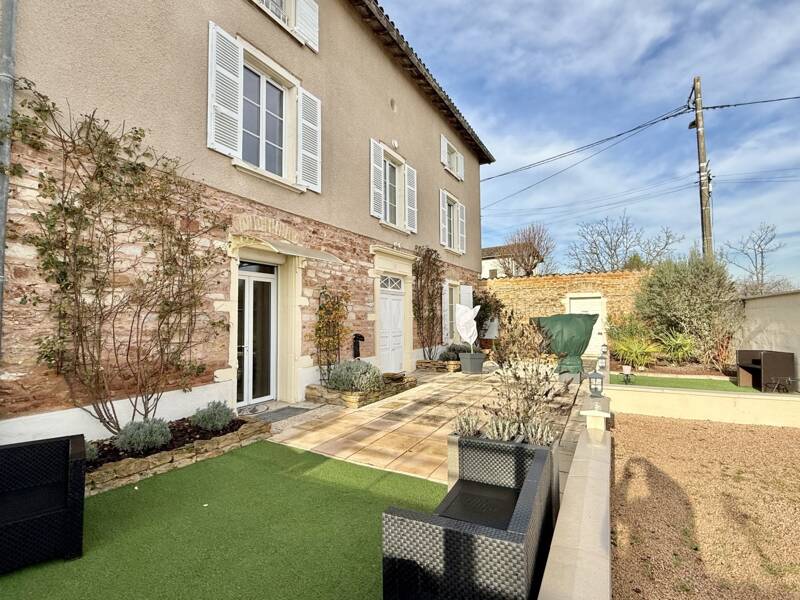 Maison à vendre, 283m², SAINT GEORGES DE RENEINS