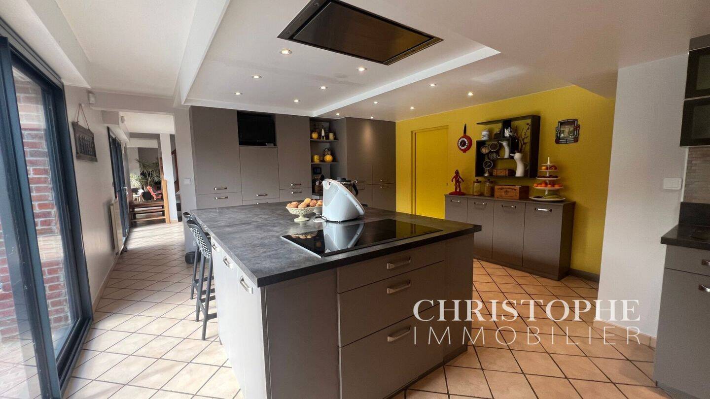 Maison à vendre, 350m², LE NEUBOURG
