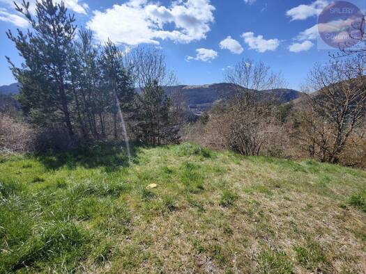 Terrain constructible à vendre 56 000 € 1 399 m² de terrain Meyrueis 48150