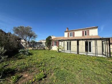 Maison à louer 1 175 € 5 pièces 4 chambres 119,6 m² 400 m² de terrain Saint Louis Le Pontet 84130
