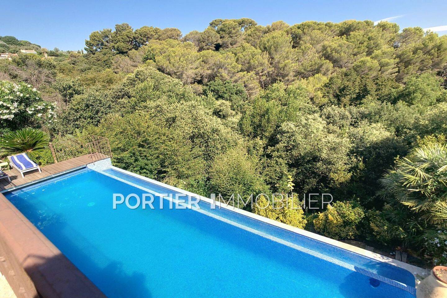 Maison à vendre, 300m², ANTIBES