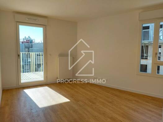 Appartement à louer 1 175 € 3 pièces 2 chambres 58,2 m² Étage 2/4 Langevin Saint-Cyr-l'École 78210