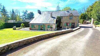 Maison à vendre 255 500 € 7 pièces 5 chambres 196 m² 2 668 m² de terrain Le Bourgneuf la Foret 53410