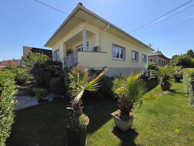 Maison de plain-pied à vendre 388 500 € 6 pièces 5 chambres 112 m² 413 m² de terrain Centre Ostwald 67540