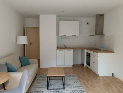 Appartement à vendre 199 999 € 3 pièces 2 chambres 60 m² RDC Le Bourg Bouguenais 44340