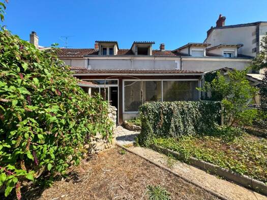 Maison à vendre 156 600 € 4 pièces 3 chambres 110 m² 215 m² de terrain Puyrousseau-Les Vergnes-Le Toulon Périgueux 24000