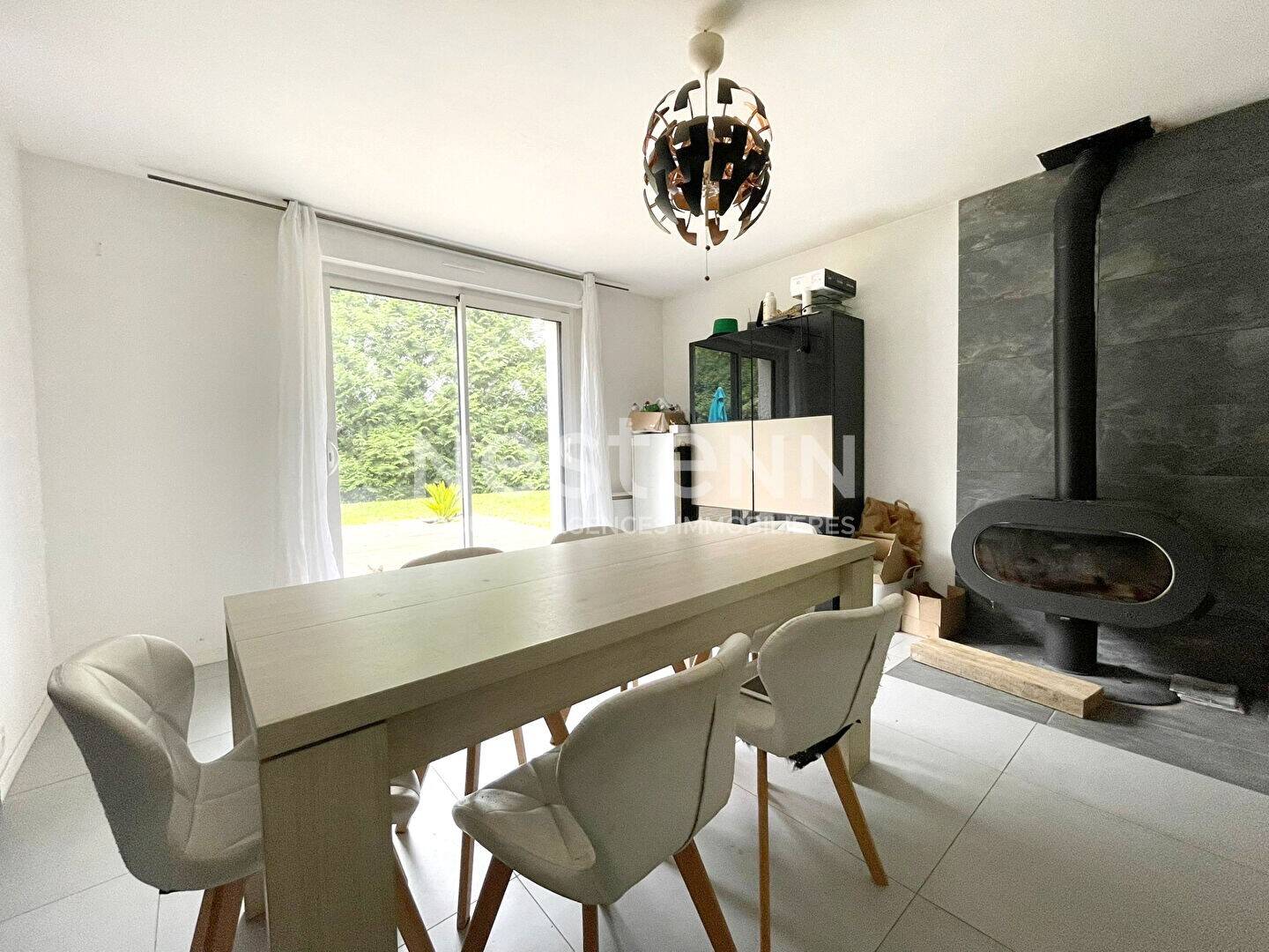 Maison à vendre, 119m², LOCQUELTAS