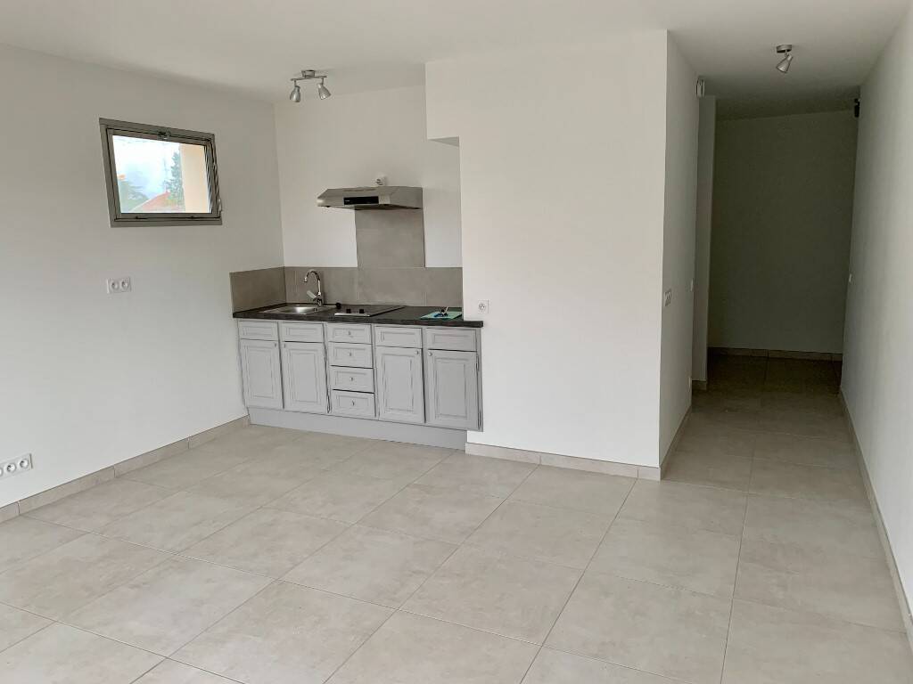 Maison à louer, 34m², TASSIN LA DEMI LUNE