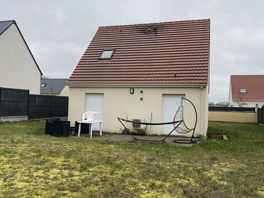 Maison à louer 1 185 € 4 pièces 3 chambres 81,4 m² disponible dès maintenant Garnay 28500