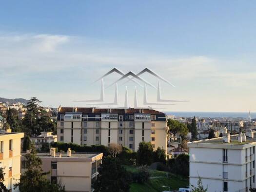Appartement à vendre 307 000 € 3 pièces 2 chambres 70 m² Étage 6/7 Le Ray Nice 06000