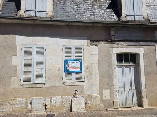 Immeuble à vendre 57 000 € 180 m² Irancy 89290