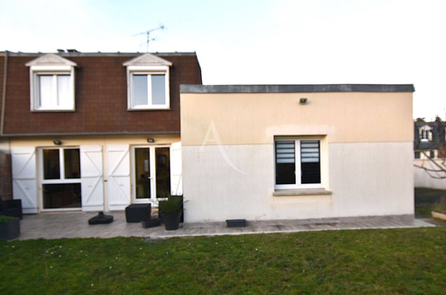 Maison à vendre, 115m², COMBS LA VILLE