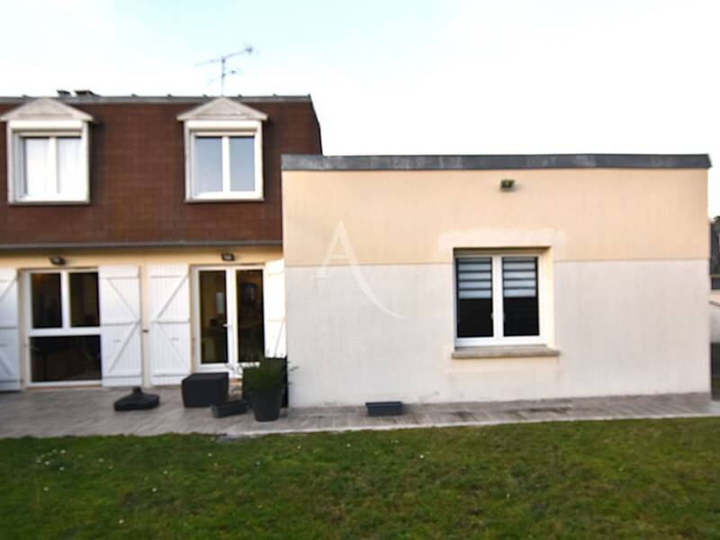 Maison à vendre, 115m², COMBS LA VILLE