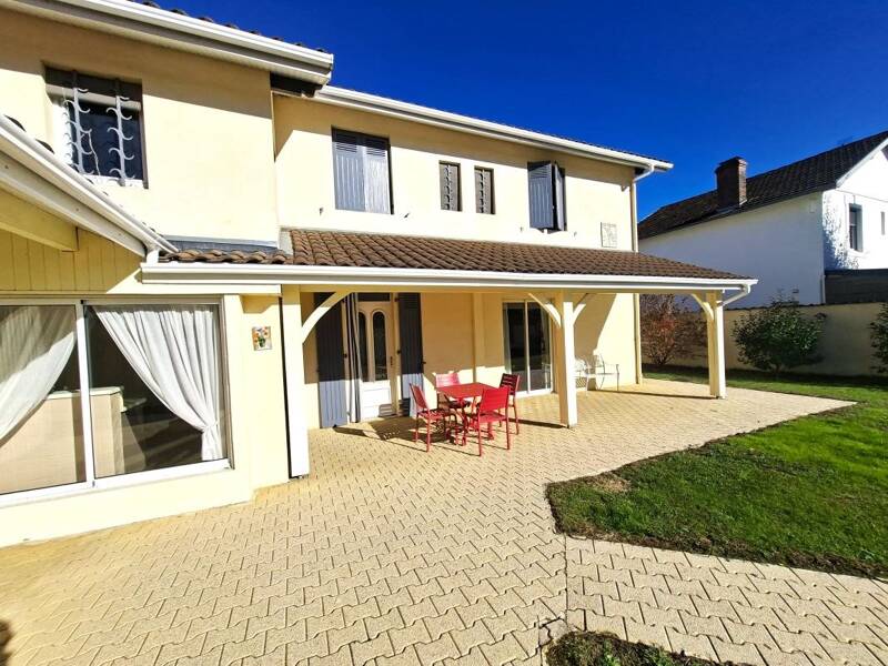 Maison à vendre, 145m², SAUGNAC ET CAMBRAN